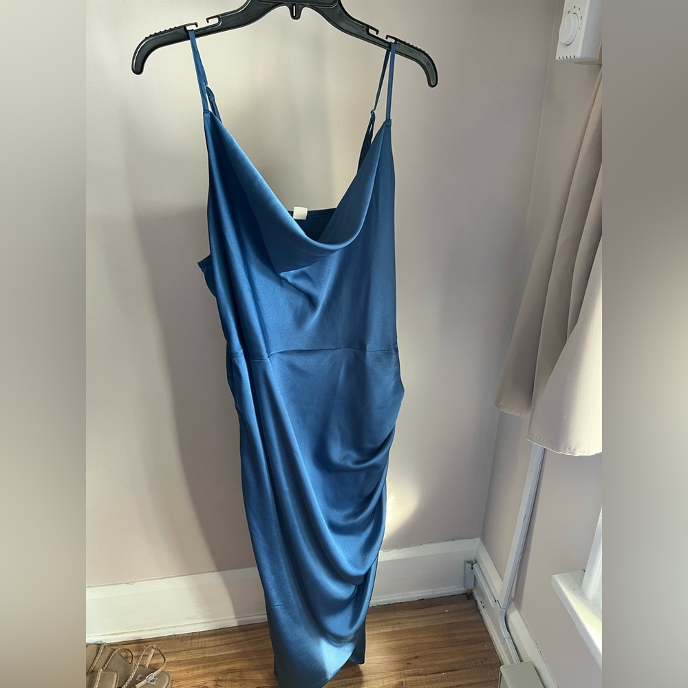 Elegant Blue Satin Women's Dress